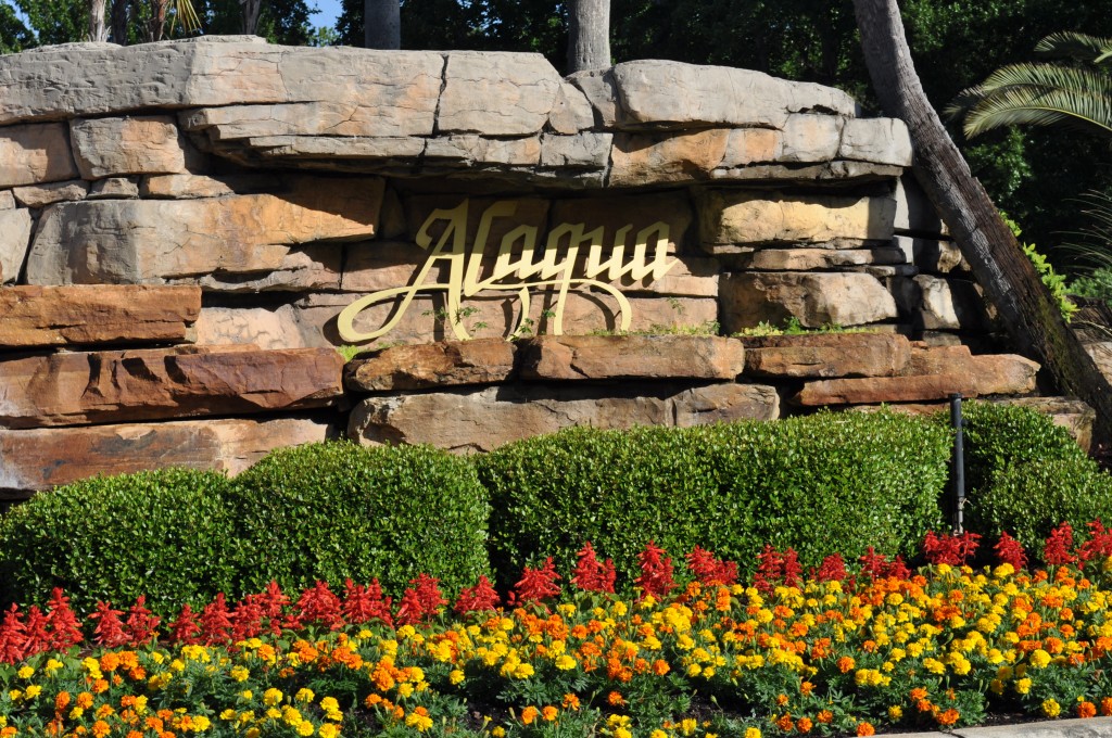 a community shot of Alaqua, on OrlandoFineProperties.net