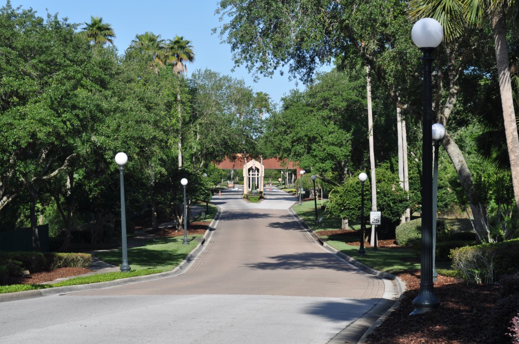 a community shot of Alaqua, on OrlandoFineProperties.net